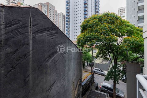 Image 6 - 894130