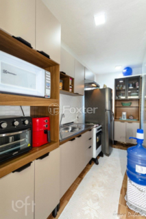 Image 3 - 894137
