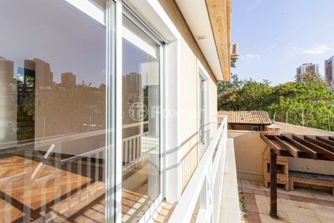 Image 44 - 894155