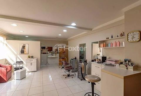 Image 1 - 894161