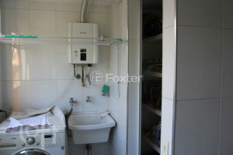Image 7 - 894174