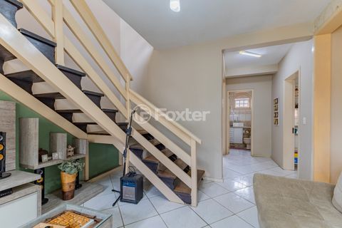 Image 4 - 894305