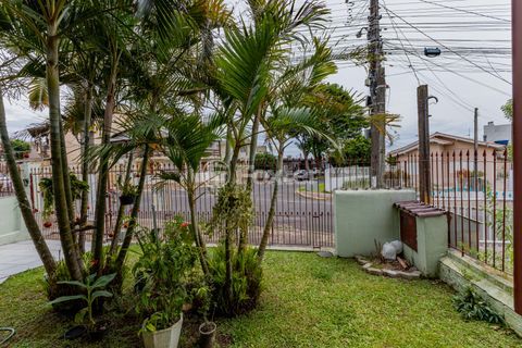 Image 3 - 894305