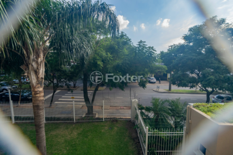 Image 25 - 894317