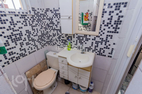 Image 8 - 894343