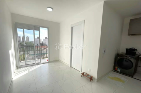 Image 3 - 894365