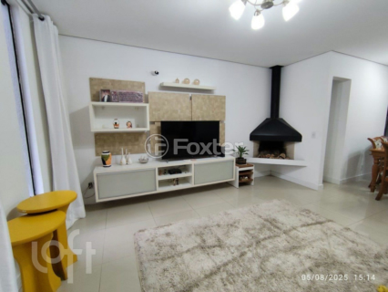 Image 3 - 894393