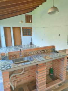 Image 31 - 894437