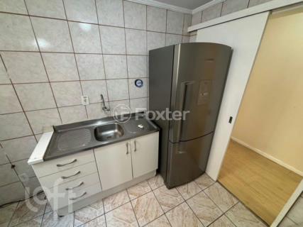 Image 7 - 894466