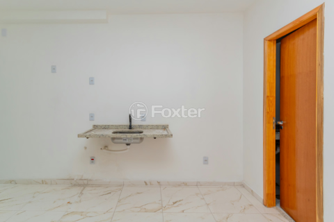 Image 7 - 894479