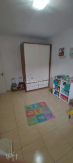 Image 7 - 894498