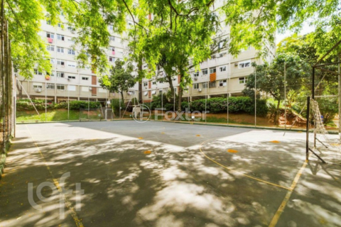 Image 3 - 894508