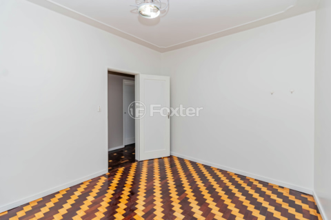 Image 8 - 894604