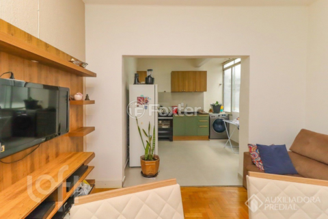 Image 6 - 894719