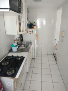 Image 9 - 894760