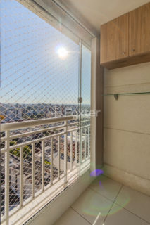 Image 4 - 894838