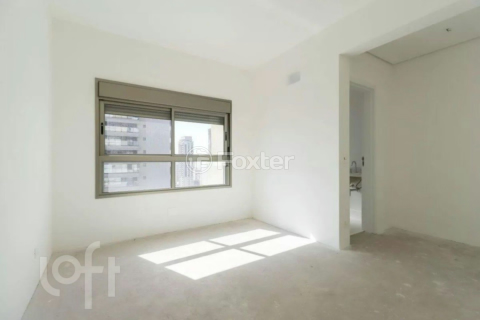 Image 8 - 894861