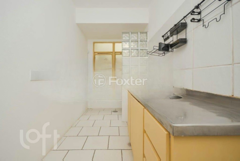 Image 3 - 894863