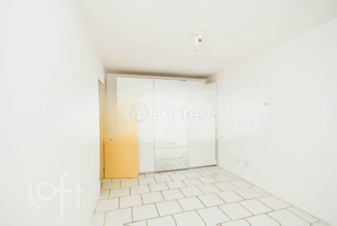 Image 10 - 894863