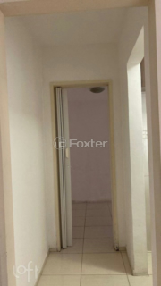 Image 8 - 894997
