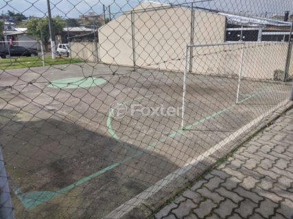 Image 6 - 895010