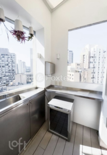 Image 12 - 895065