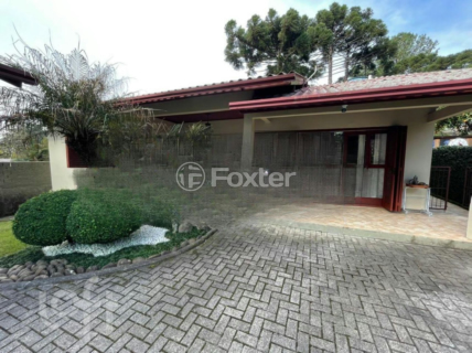 Image 7 - 895080