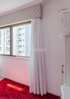 Image 7 - 895096