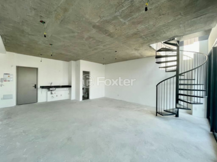 Image 3 - 895197