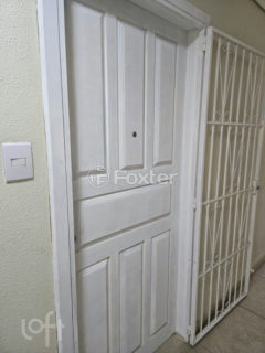 Image 9 - 895242