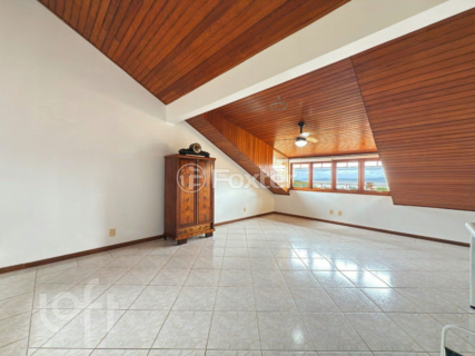 Image 33 - 895495