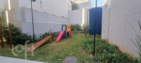 Image 6 - 895517