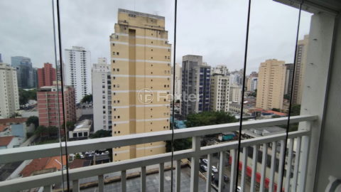 Image 8 - 895602