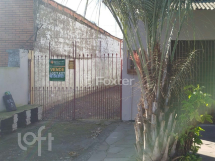 Image 9 - 895636