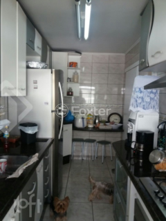 Image 9 - 895668