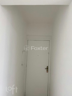 Image 3 - 895670