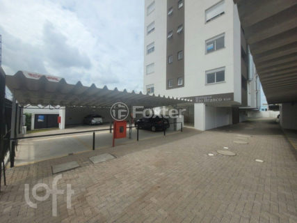 Image 7 - 895807