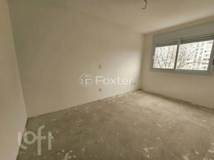 Image 21 - 895808