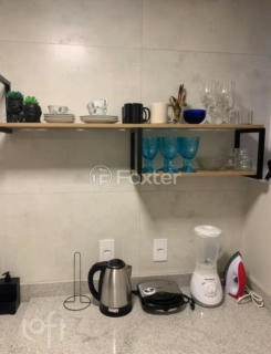 Image 5 - 895819