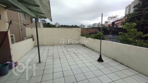 Image 1 - 895843