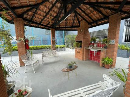 Image 7 - 895913