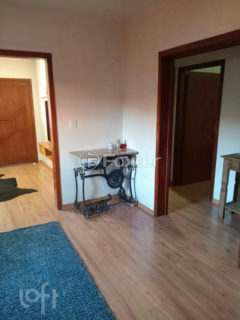 Image 3 - 895963