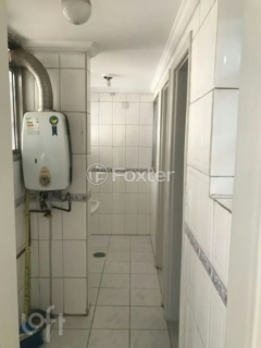 Image 3 - 896129