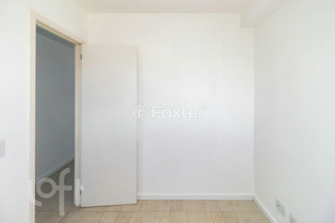 Image 7 - 896233