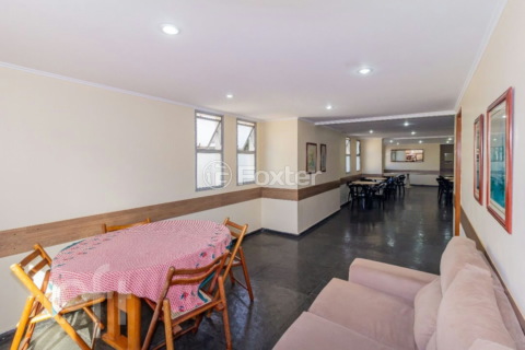Image 24 - 896275