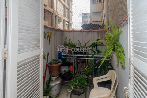 Image 5 - 896287