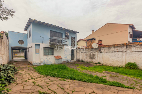 Image 35 - 896402