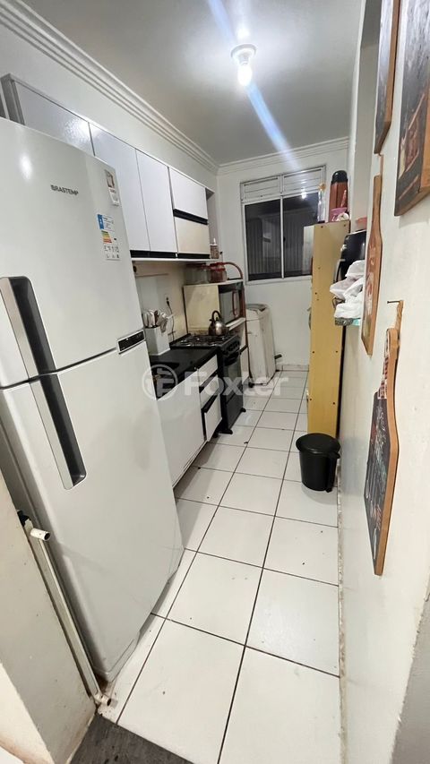 Image 3 - 896474