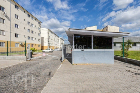 Image 7 - 896502