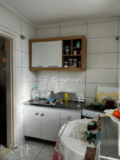 Image 8 - 896536